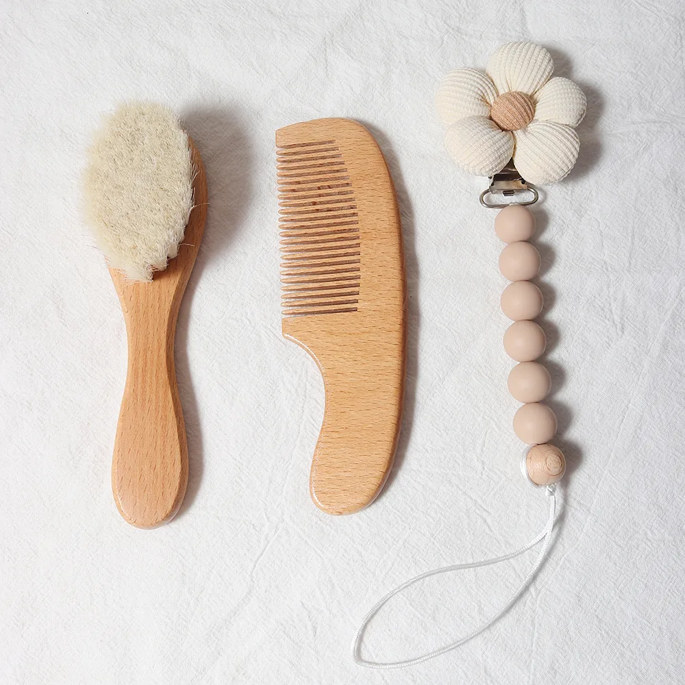 Coffret de soin bébé en bois & laine naturelle